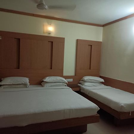 Hotel A P Κοϊμπατόρε Εξωτερικό φωτογραφία