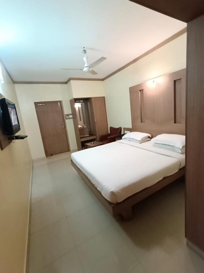 Hotel A P Κοϊμπατόρε Εξωτερικό φωτογραφία